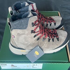 Danner Men's Tan/Brown Red Lace-Up Boots